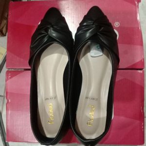 Fladeo Flatshoes Hitam/41