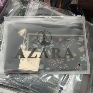 Azara Oskara Motif LC Dasaran Hitam