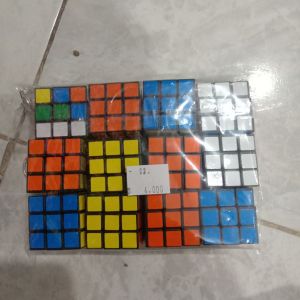 Gantungan Kunci Rubik