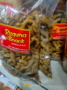 Keripik usus rizquna