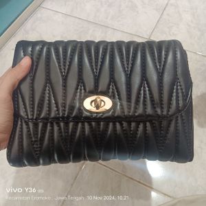 Tas Fashion Elmira/Hitam