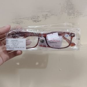 Kacamata Baca +1.75