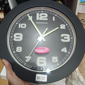 Jam Dinding Diamond 
