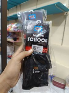 Kaos Kaki Hitam Smp