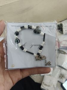Gelang Mote Love Emot