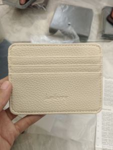Dompet Kartu Baellerry Consilk