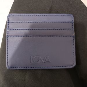 Lova Card Holder