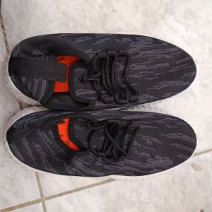 Zeodda Sport Hitam 