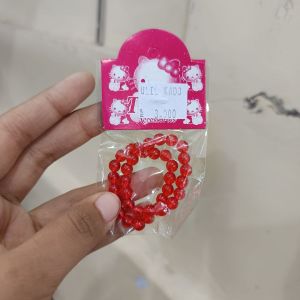 Gelang Manik Merah