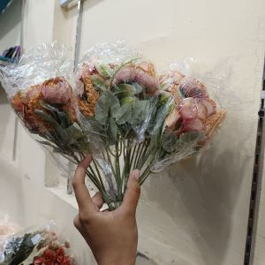 Bunga Hias Artificial