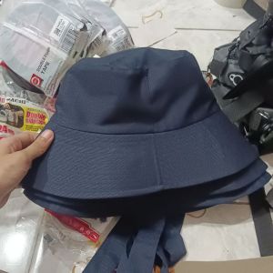 Topi Bucket Polos 