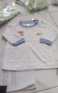 Uscita baju panjang M