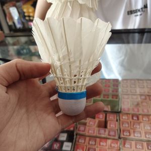 Badminton Shuttlecock Dobel-R 685