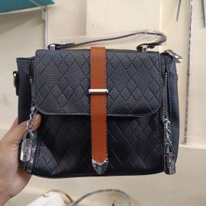Tas Fashion Wanita Hitam 
