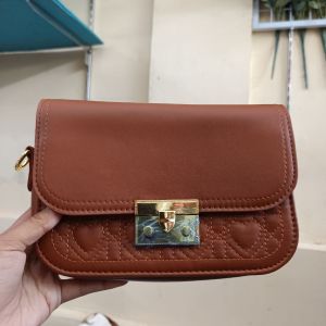 Tas Fashion Wanita 