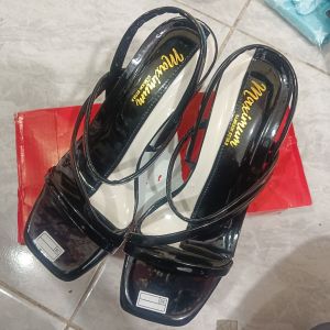 Heels Maximum Quensha / 38