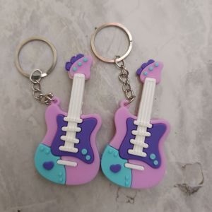 Gantungan Kunci Guitar Ungu