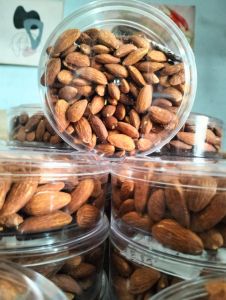 Almond toples