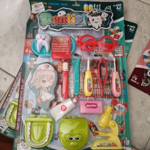 Dentist