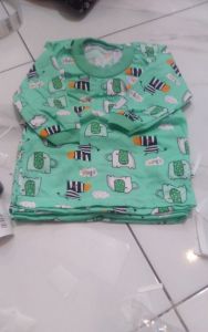 Viola baju pjg M