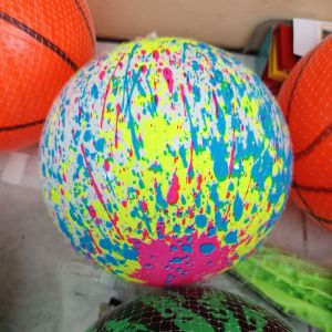 Bola Karet Karakter