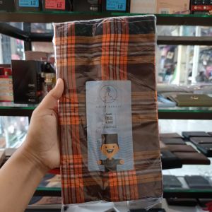 Gajah Manggis Sarung Tenun Anak