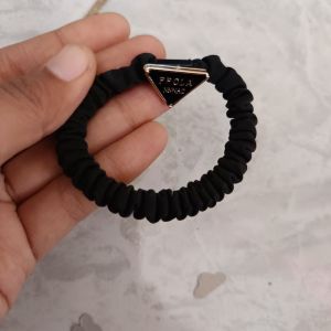 Ikat Rambut Prola