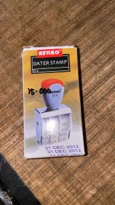 stempel tanggal