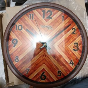 Monza/ Jam Dinding/ Coklat