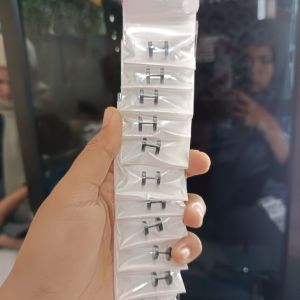 Tindik Tusuk/ Kecil/ Hitam