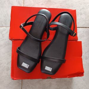 Bella ADR Nayla Heels/ Hitam/ 38