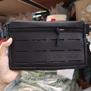 Voltker/ Waistbag/ Hitam
