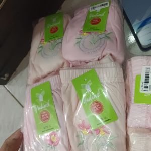 Celana Dalam Yutind L
