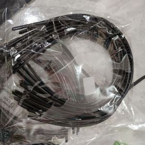Bando Polos Hitam