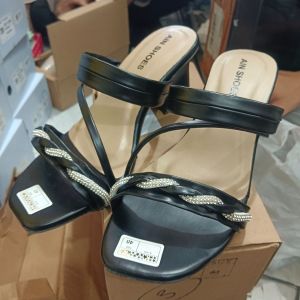 Ain Flatshoes/ 38