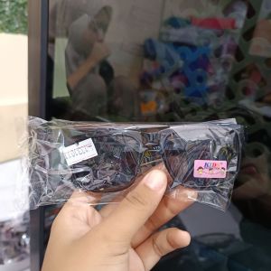 Kacamata anak / Hitam