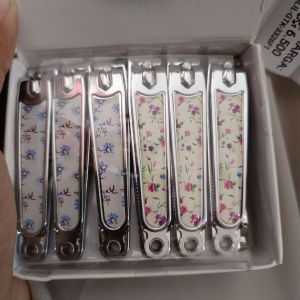Gunting Kuku Motif Besar