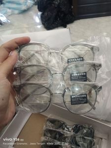 Kacamata Fashion Dewasa/ Bening