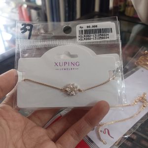Xuping Jewelry Gelang Fashion Titanium Gold 