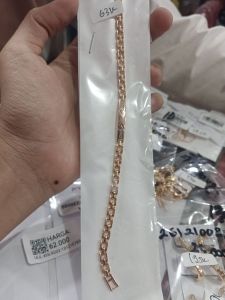 Xuping Jewelry Gelang Fashion Titanium Gold 