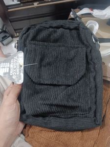 Tas Slempang Giva/ Hitam