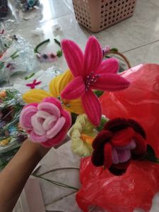 Bunga Mawar Lily Kawat Bulu