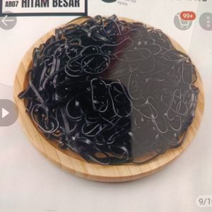 Ikat Rambut Karet Jepang Hitam Besar