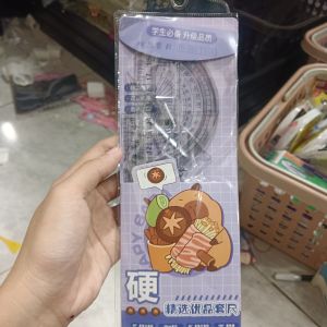 Set Busur Penggaris Karakter 