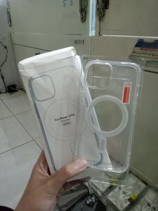 Magnetic Clear Ip 13/Ip 14