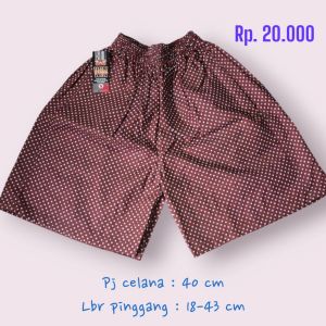 Celana kolor Pendek Wanita win