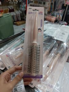 Sisir Bulat Tony Modeling*