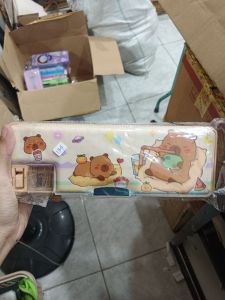 Tempat Pensil Capibara