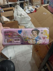 Tempat Pensil Set Alat Tulis Set