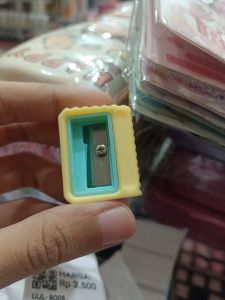 Squeezy Pensil Sharpener